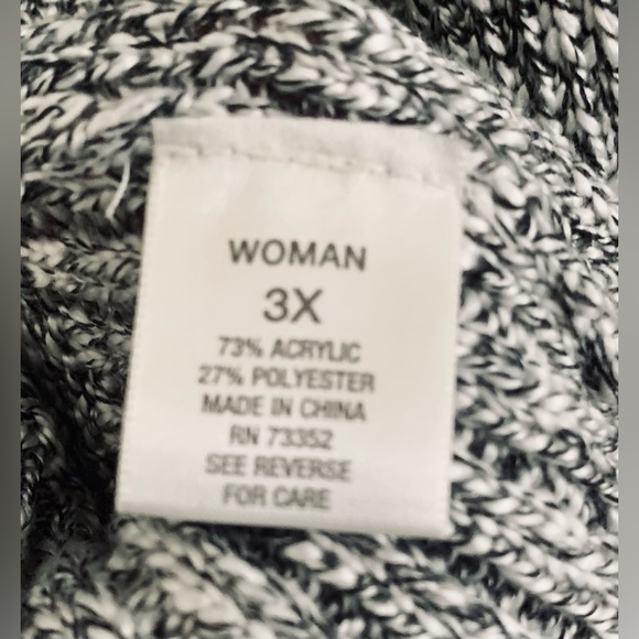 Dress Barn Long Sleeved Cardigan Sweater - Picture 7 of 7